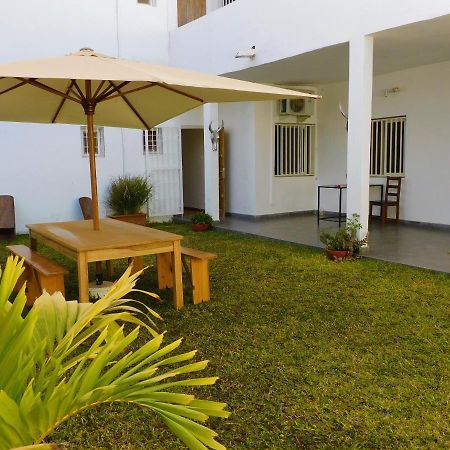 Villa Ty Milyn Mazela Sa Dakar Exterior foto